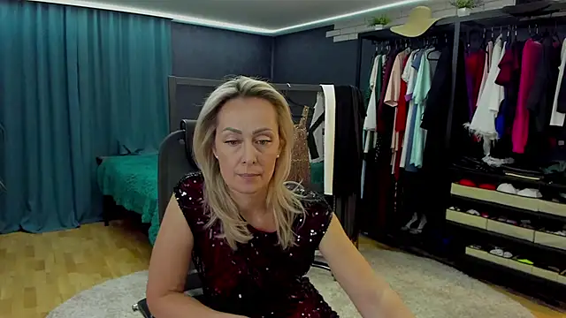 Snapshot of Julia_Cherry_ chatting on March 19, 2026, 3:12 pm Julia Cherry online show from March 19, 2026, 3:12 pm