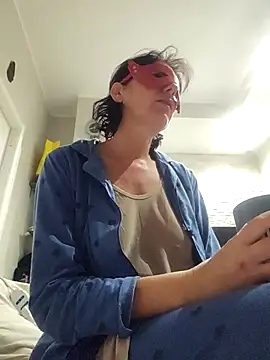 Vagabondainnamorata online show from November 27, 2025, 3:29 am