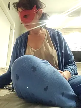 Vagabondainnamorata online show from November 14, 2025, 3:54 am