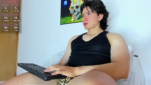 AngelBennet  online show from June 18, 2026, 10:26 pm
