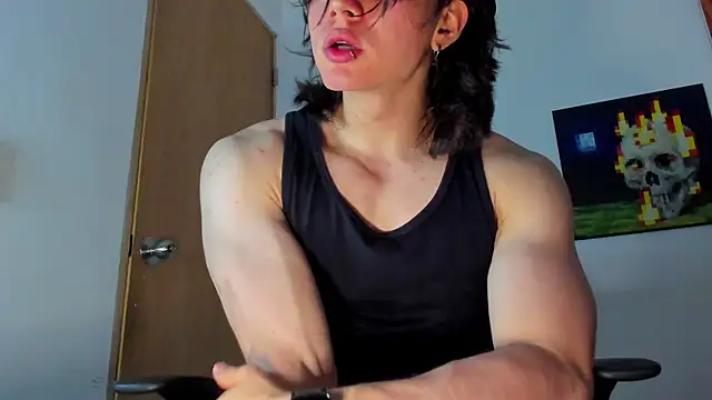 AngelBennet  online show from October 20, 2025, 10:43 pm