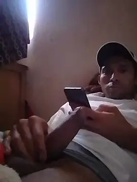 Snapshot of Fer-nand chatting on January 19, 2025, 1:55 pm Fer-nand online show from January 19, 2025, 1:55 pm