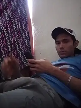 Snapshot of Fer-nand chatting on February 5, 2025, 4:25 pm Fer-nand online show from February 5, 2025, 4:25 pm