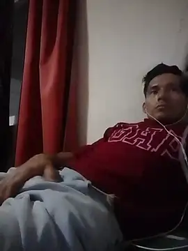 Snapshot of Fer-nand chatting on March 19, 2025, 4:36 am Fer-nand online show from March 19, 2025, 4:36 am