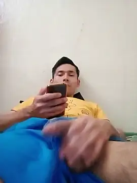 Snapshot of Fer-nand chatting on February 25, 2025, 7:06 pm Fer-nand online show from February 25, 2025, 7:06 pm