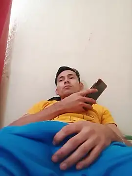 Snapshot of Fer-nand chatting on February 25, 2025, 2:48 pm Fer-nand online show from February 25, 2025, 2:48 pm