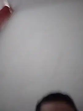 Snapshot of Fer-nand chatting on February 14, 2025, 9:21 pm Fer-nand online show from February 14, 2025, 9:21 pm