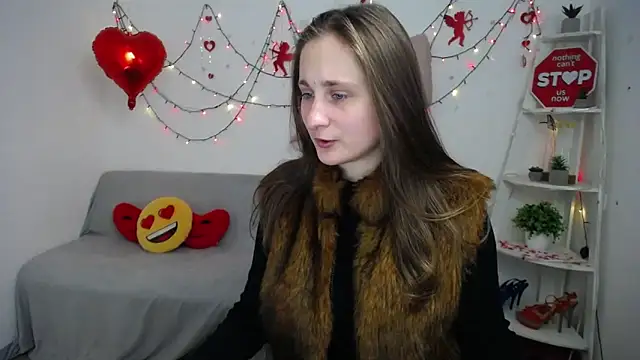 Snapshot of MichelLeee chatting on February 5, 2026, 2:02 pm MichelLeee online show from February 5, 2026, 2:02 pm