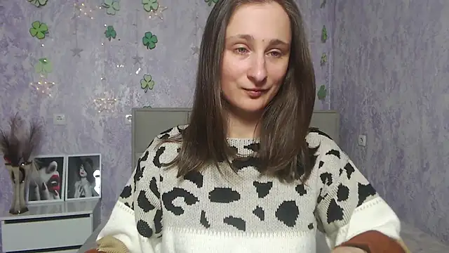 MichelLeee online show from March 19, 2025, 12:01 pm