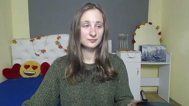 MichelLeee online show from November 13, 2025, 12:31 pm