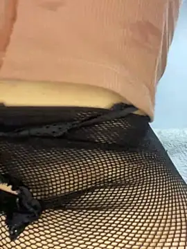 Leyna Kenet online show from February 8, 2025, 3:42 pm