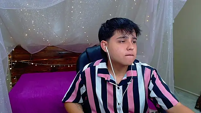 AndrewPherson online show from March 13, 2025, 12:13 pm