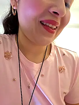 NeredaXxx online show from February 12, 2026, 8:58 am