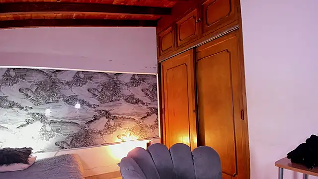 Snapshot of im_sebaslopez chatting on March 19, 2026, 1:00 pm im sebaslopez online show from March 19, 2026, 1:00 pm