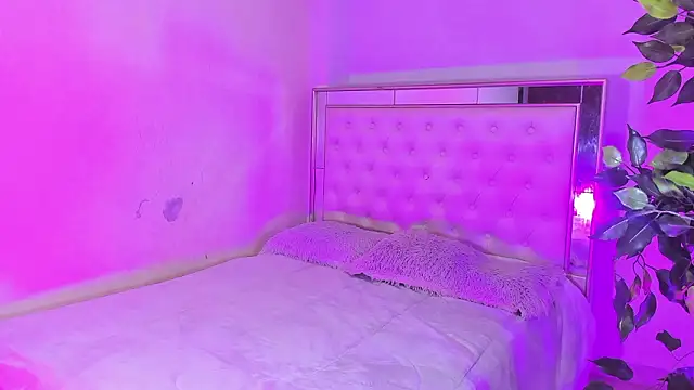 Snapshot of im_sebaslopez chatting on February 19, 2026, 7:55 pm im sebaslopez online show from February 19, 2026, 7:55 pm