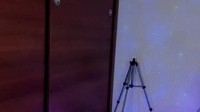 male couper online show from February 28, 2025, 3:48 am