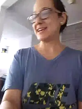 nicolle milf1978 online show from July 11, 2026, 12:49 pm