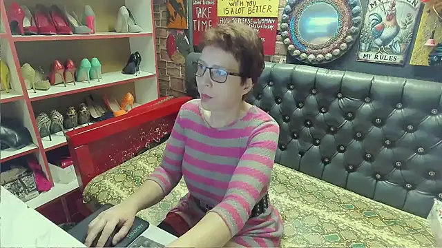 Lily4yourfun online show from April 30, 2026, 6:42 am