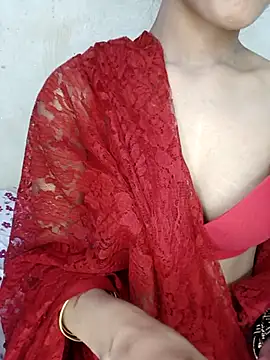 xpihu online show from November 16, 2025, 6:01 pm