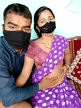 Snapshot of Suhani512 chatting on February 15, 2026, 5:41 am Suhani512 online show from February 15, 2026, 5:41 am