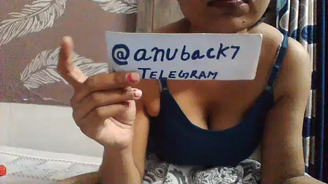 Snapshot of shalini_fire chatting on August 7, 2026, 9:37 am shalini fire online show from August 7, 2026, 9:37 am