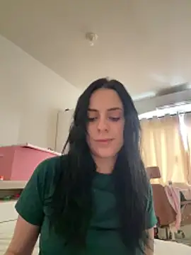 Snapshot of Morguisssz chatting on March 10, 2026, 1:15 pm Morguisssz online show from March 10, 2026, 1:15 pm