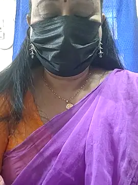 Snapshot of rekha_naier chatting on June 24, 2026, 8:02 am rekha naier online show from June 24, 2026, 8:02 am