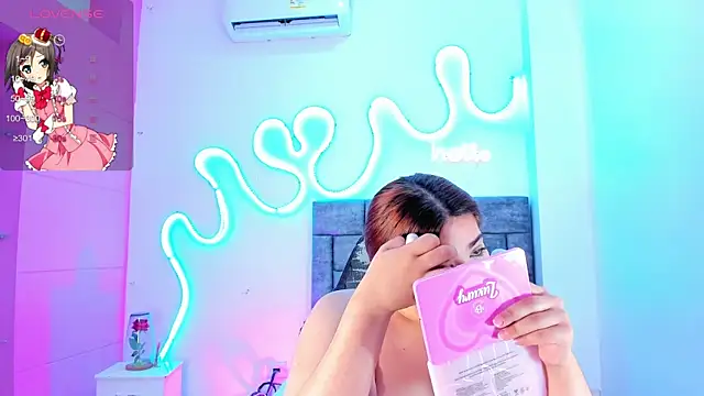 jisoo   online show from November 4, 2025, 1:37 pm