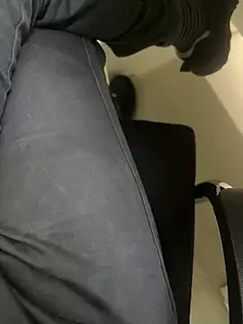 Snapshot of krishking1117 chatting on December 10, 2024, 12:16 pm krishking1117 online show from December 10, 2024, 12:16 pm