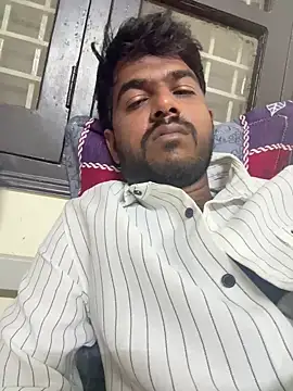 Snapshot of krishking1117 chatting on December 19, 2024, 2:45 am krishking1117 online show from December 19, 2024, 2:45 am