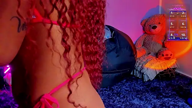 1Ashley  online show from November 9, 2025, 2:48 am