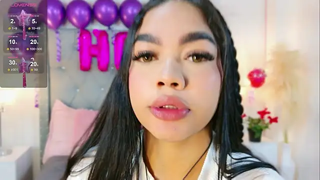 AllissonJames online show from April 1, 2026, 11:34 pm