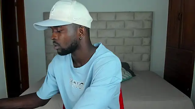 Dylan Taylor online show from November 7, 2025, 11:59 am