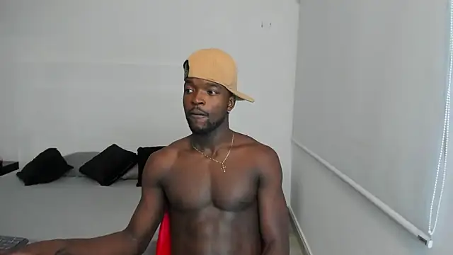 Dylan Taylor online show from March 18, 2025, 3:02 am