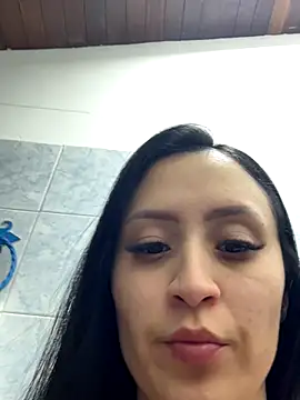 ellie mcdonald online show from October 12, 2025, 1:07 am