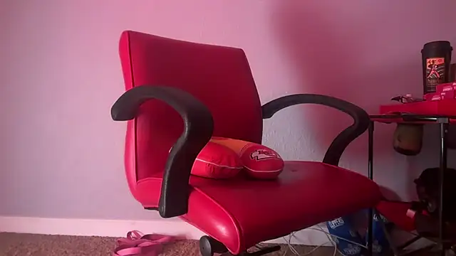 Snapshot of skarfosbabes69 chatting on February 23, 2026, 12:06 pm skarfosbabes69 online show from February 23, 2026, 12:06 pm