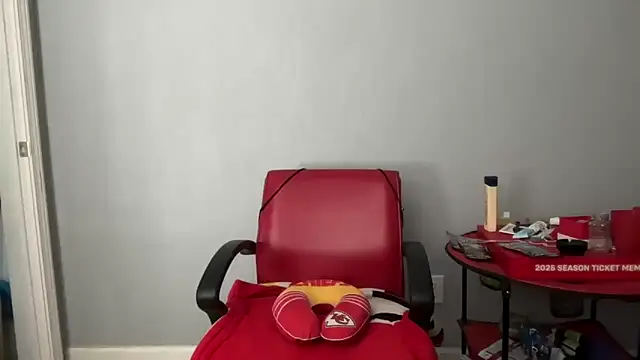 Snapshot of skarfosbabes69 chatting on March 16, 2026, 10:45 pm skarfosbabes69 online show from March 16, 2026, 10:45 pm