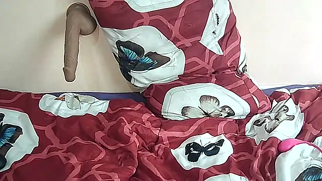 SexyEbonyPlaygirl online show from January 17, 2025, 1:56 pm