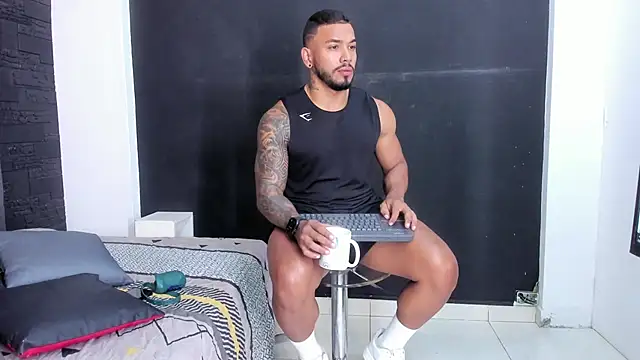 bruno miller  online show from September 27, 2025, 9:43 pm