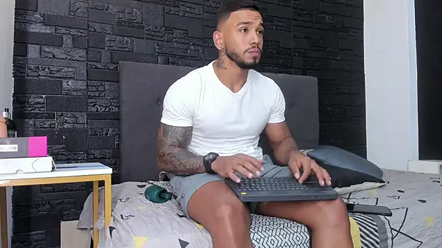 bruno miller  online show from September 13, 2025, 9:26 pm