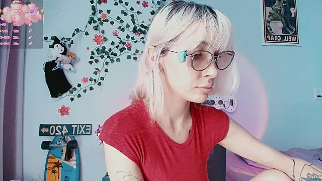 Snapshot of sweed_angel chatting on July 25, 2026, 5:48 am sweed angel online show from July 25, 2026, 5:48 am