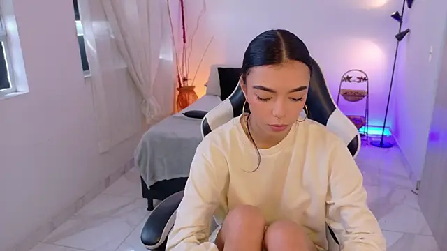 AnabelWolf online show from November 29, 2025, 3:01 pm