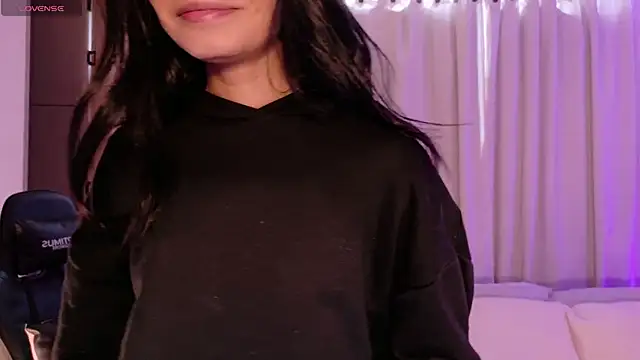 AnabelWolf online show from June 15, 2026, 3:44 pm