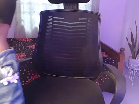 SexyMihika online show from April 30, 2026, 3:35 am