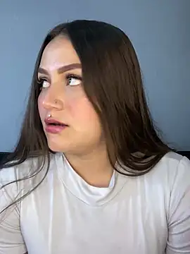 cherry coper online show from March 22, 2025, 12:14 pm