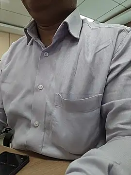 samee00721 online show from April 30, 2026, 4:19 am