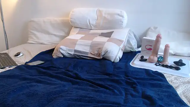 fiitboycam online show from November 28, 2025, 2:28 pm