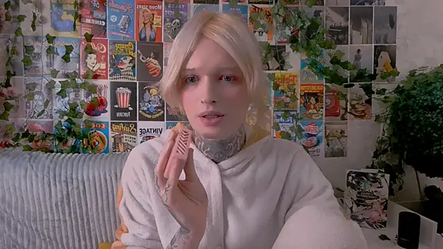 Simona Rain online show from October 9, 2025, 2:23 am