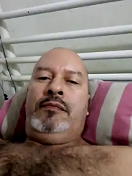 Snapshot of Juan_45 chatting on July 13, 2026, 11:48 pm Juan 45 online show from July 13, 2026, 11:48 pm