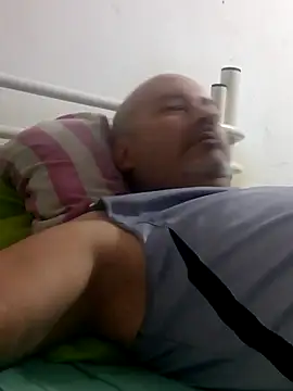 Snapshot of Juan_45 chatting on July 9, 2026, 6:29 pm Juan 45 online show from July 9, 2026, 6:29 pm